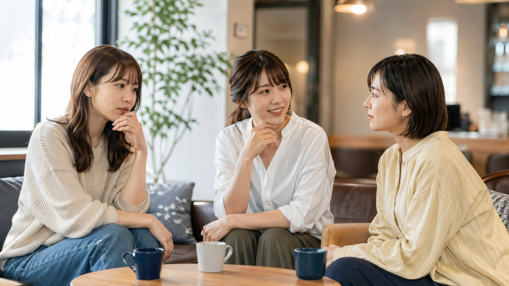 たくさんの女性